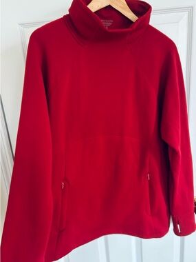 Athleta Wmn’s Xl Red High Neck Sweater